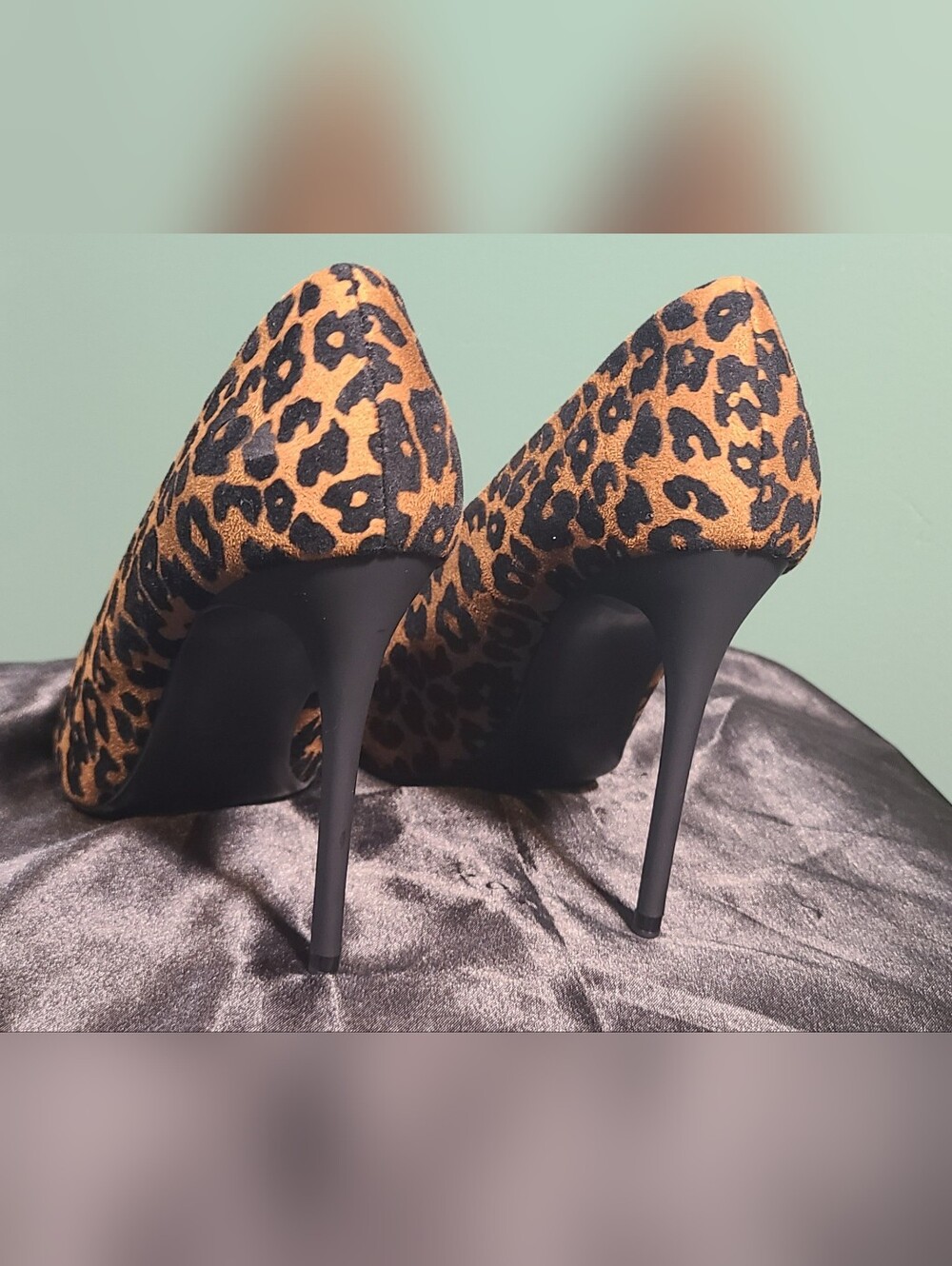Zara Leopard Print Pointed Toe Stiletto Pumps - Tan/Black - Picture 3 of 4